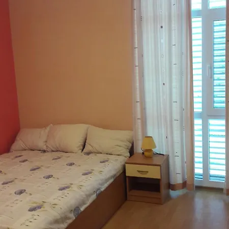 в комплекс елит